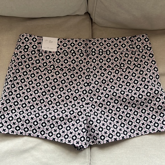 NWT Loft Riviera shorts - Picture 5 of 9